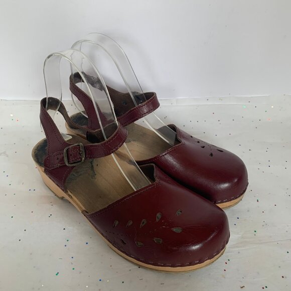 Vollsjo Wine Burgundy Leather Wood Swedish Clogs Mary Jane Ankle Strap - Size 38 - Picture 3 of 13